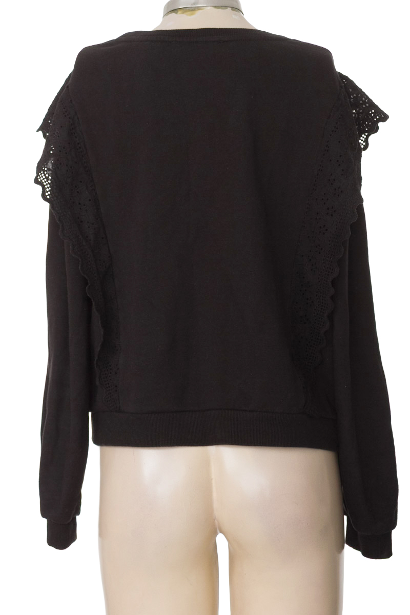 Sweater color Negro - Julio