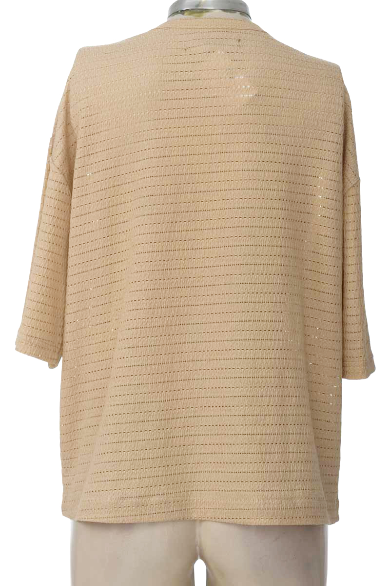 Top / Camiseta color Beige - Nova
