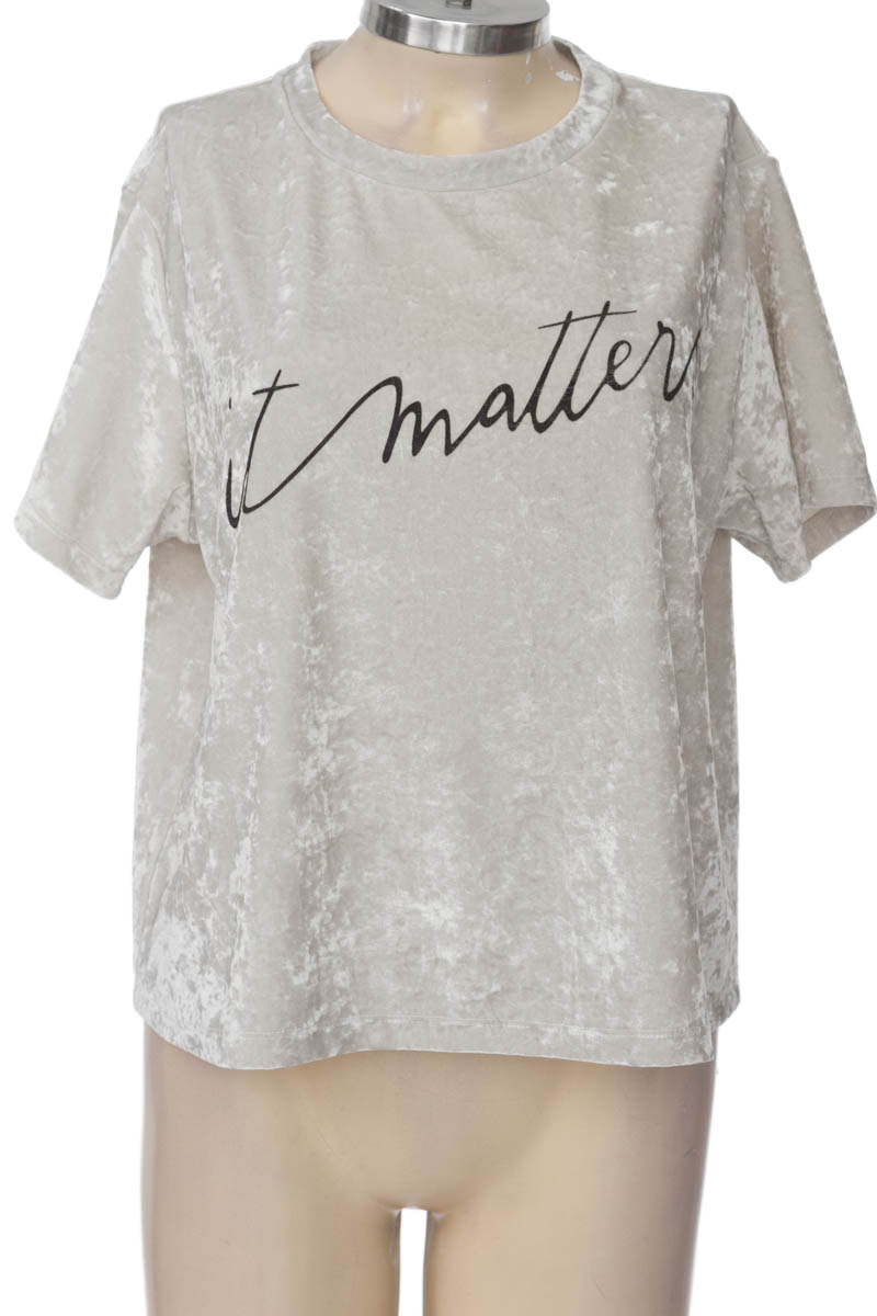 Top / Camiseta color Gris - Seven Seven