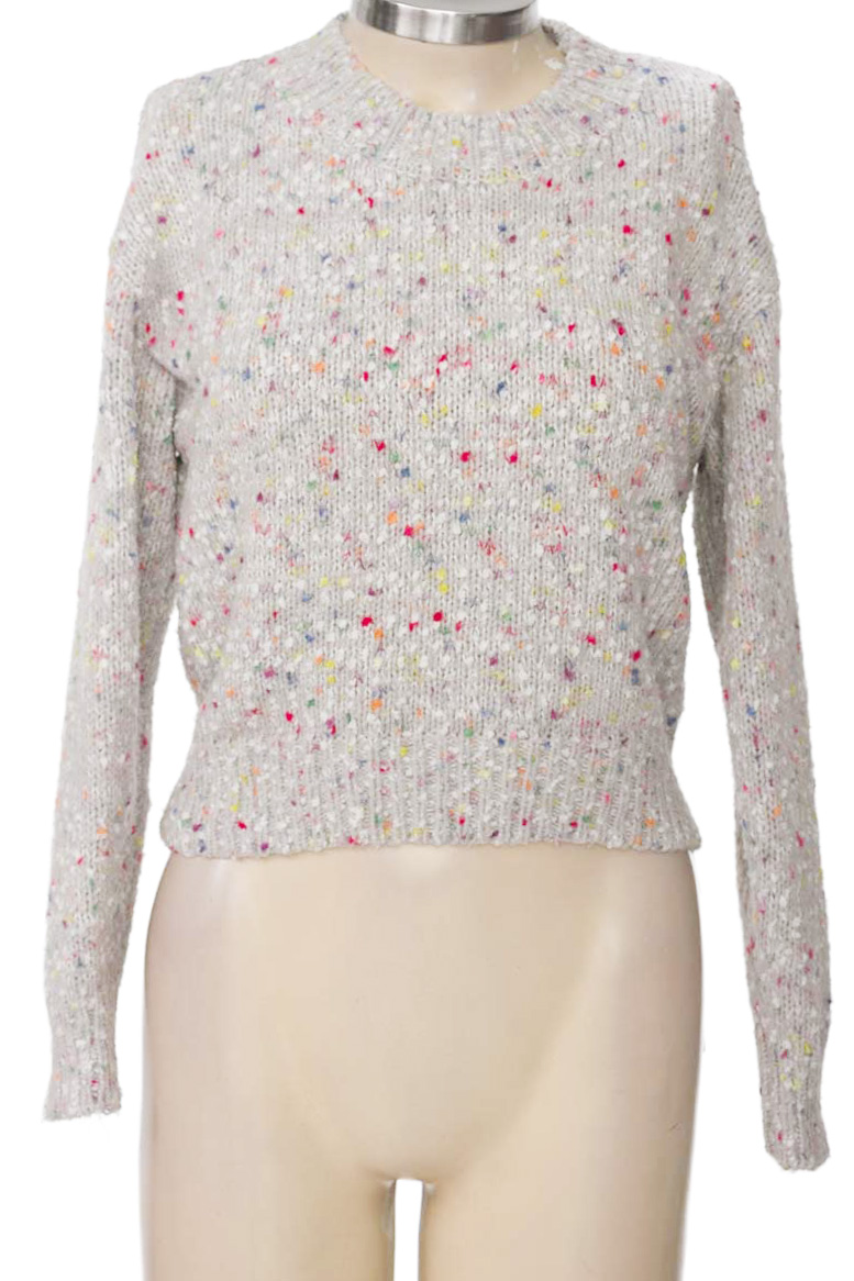 Sweater color Gris - Closeando