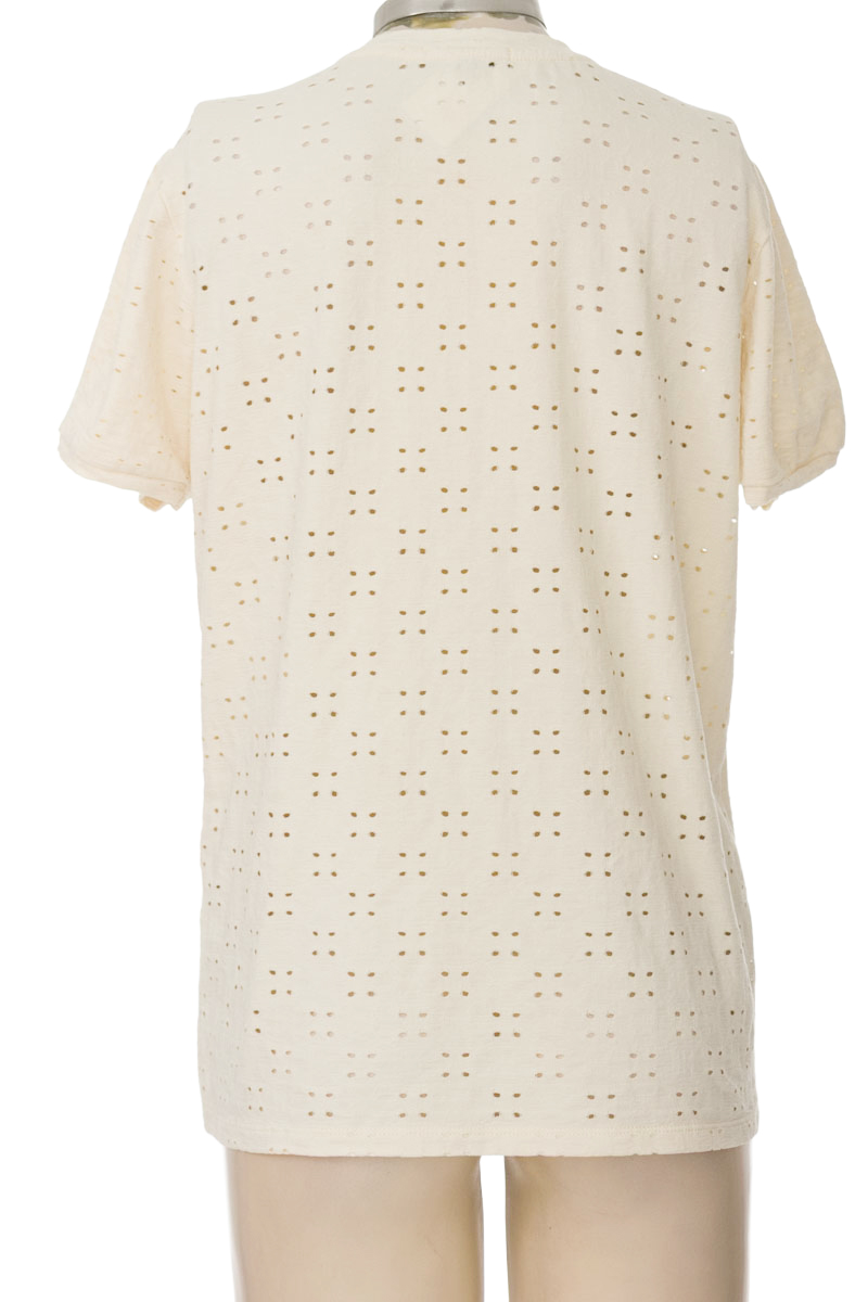 Top / Camiseta color Beige - PATPRIMO