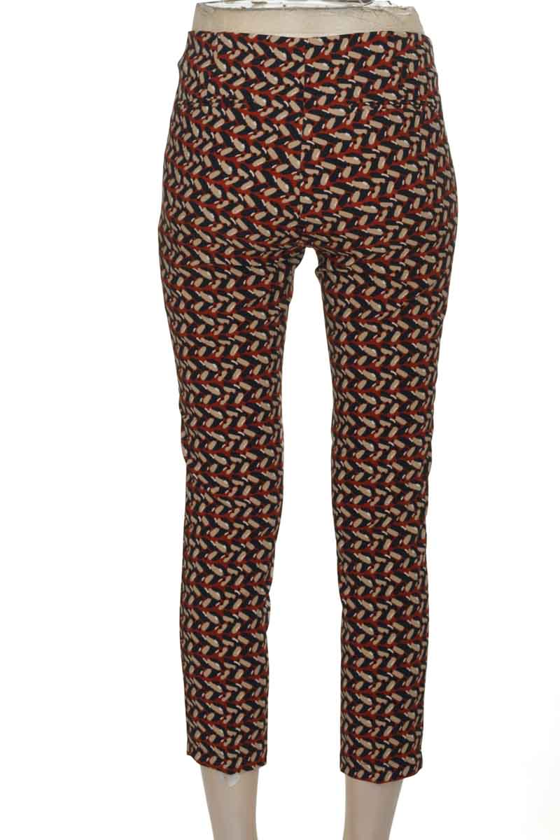 Pantalones color Estampado - Zara