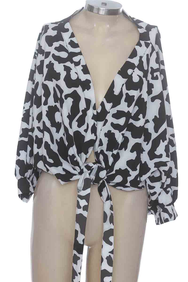 Blusa color Negro - Wanawa