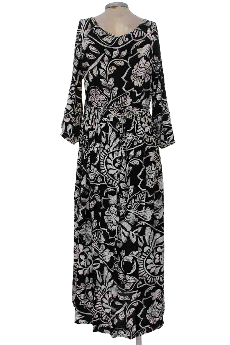 Vestido / Enterizo color Negro - Centrica