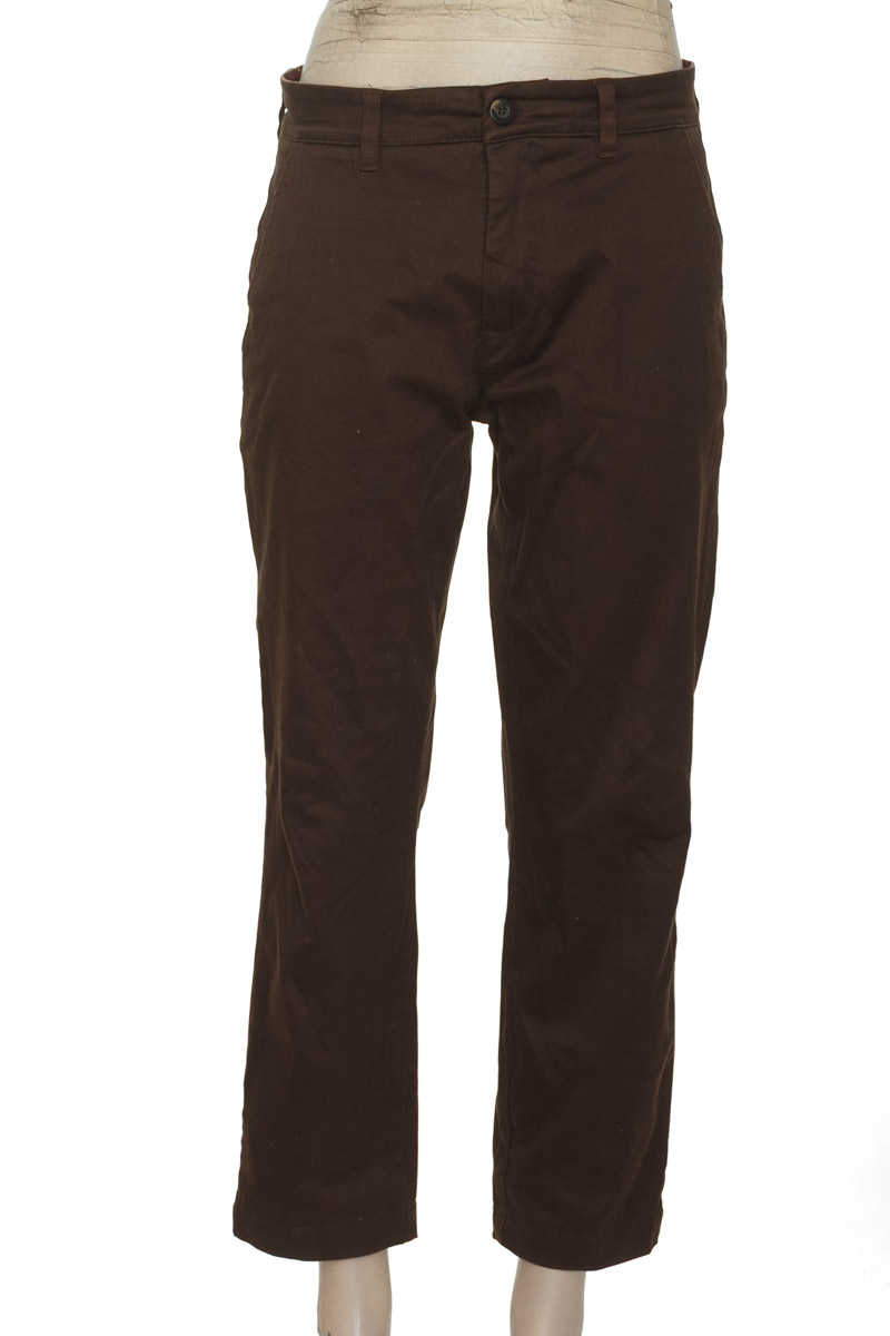 Pantalón color Café - Chevignon