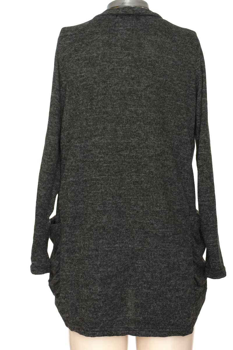 Sweater color Gris - Dokdo K