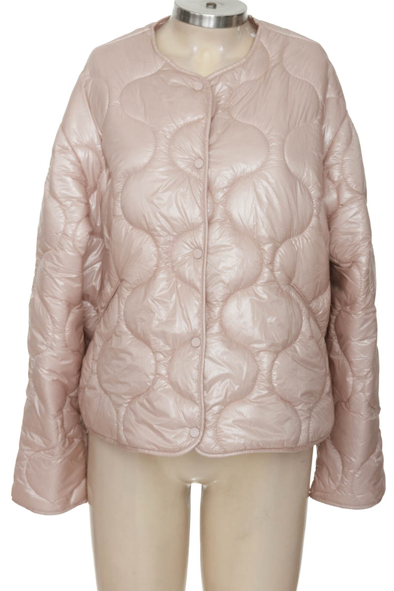 Chaqueta / Abrigo color Rosado - MNG