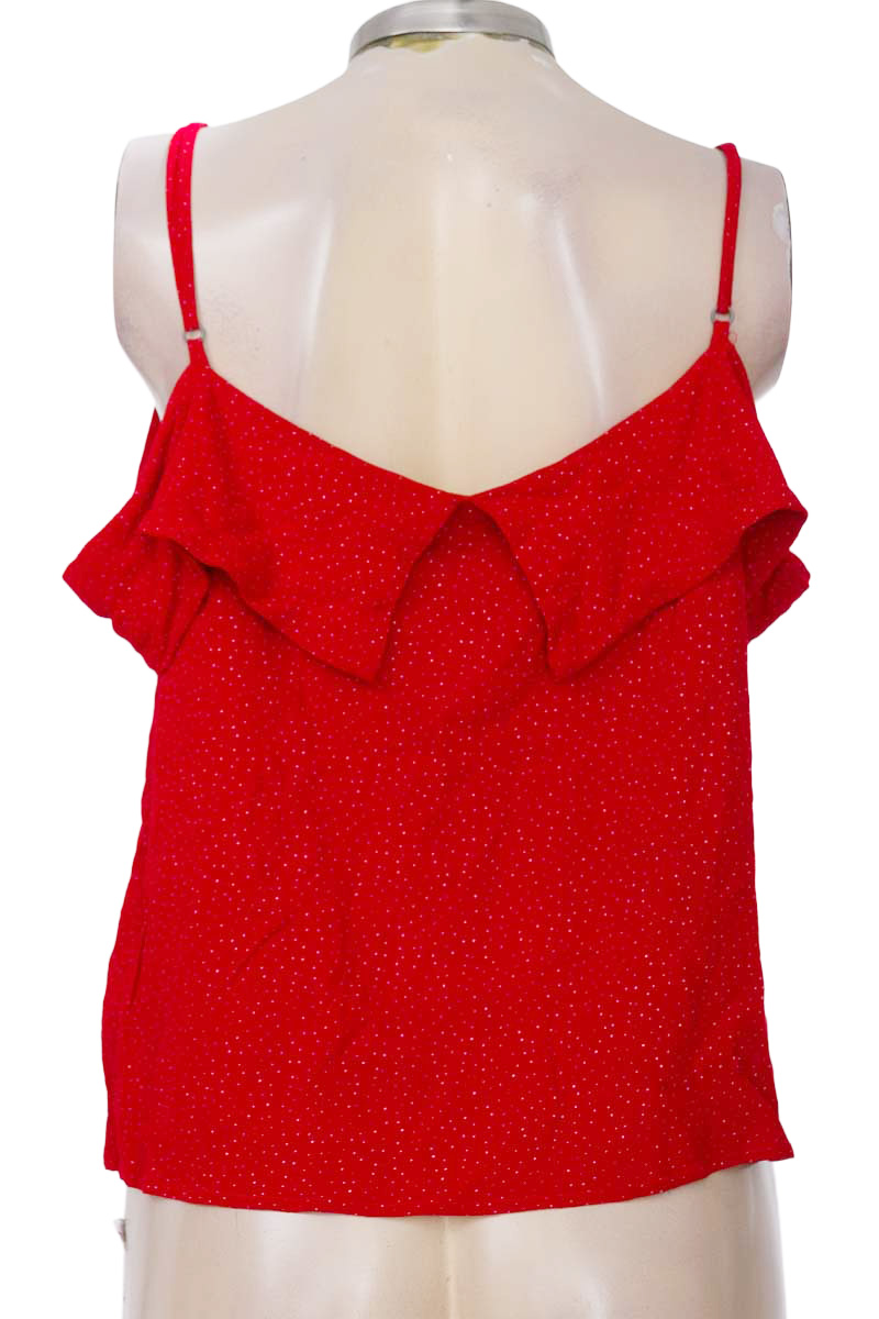 Top / Camiseta color Rojo - Basement