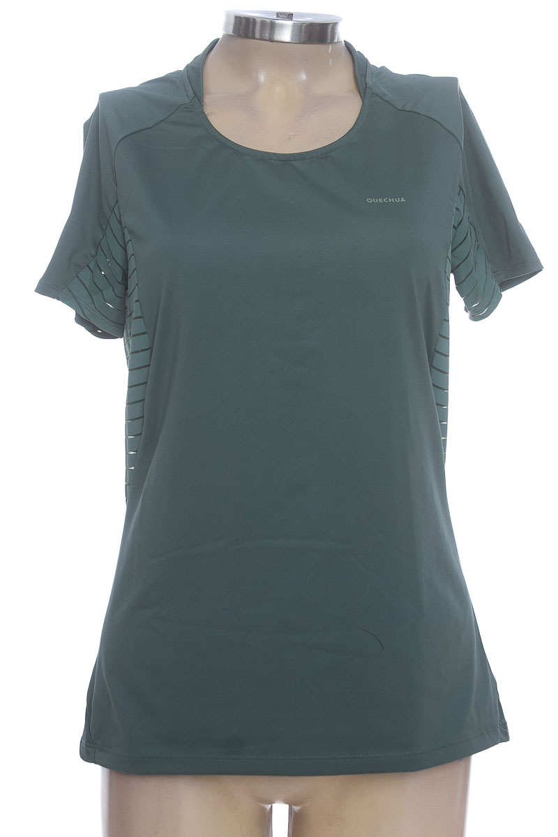 Ropa Deportiva / Salida de Baño color Verde - Quechua