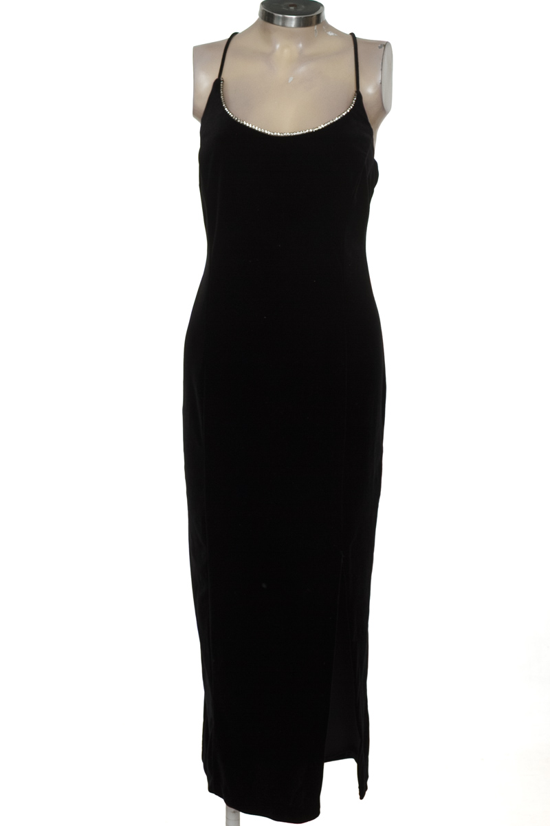 Vestido / Enterizo color Negro - DOLLAR