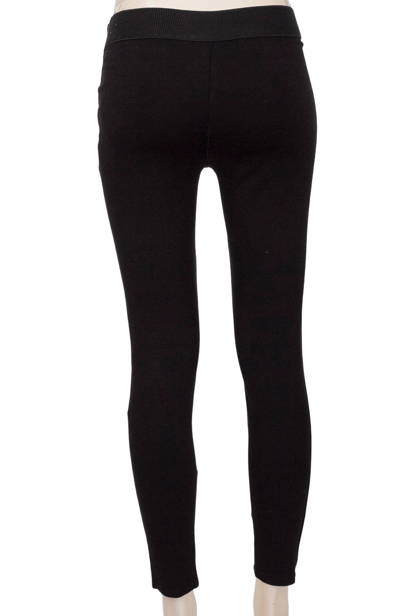 Pantalones color Negro - Zara