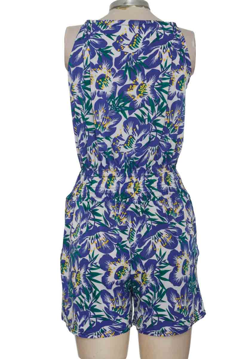 Vestido / Enterizo color Azul - Closeando
