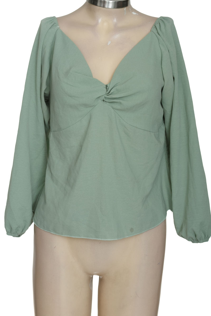 Blusa color Aguamarina - Closeando