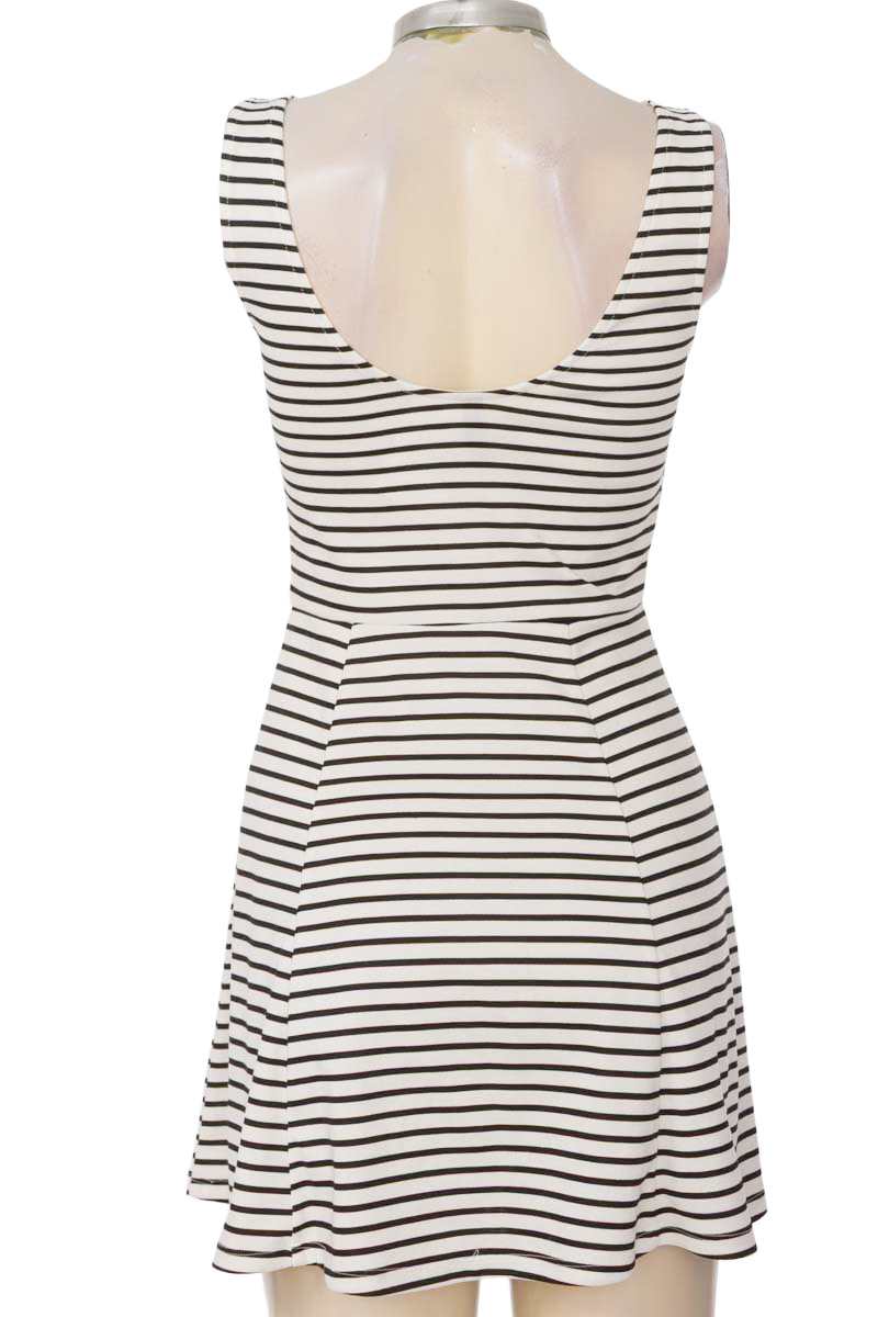 Vestido / Enterizo color Blanco - Divided by H&M