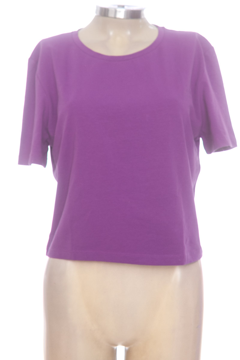 Top / Camiseta color Morado - Zara