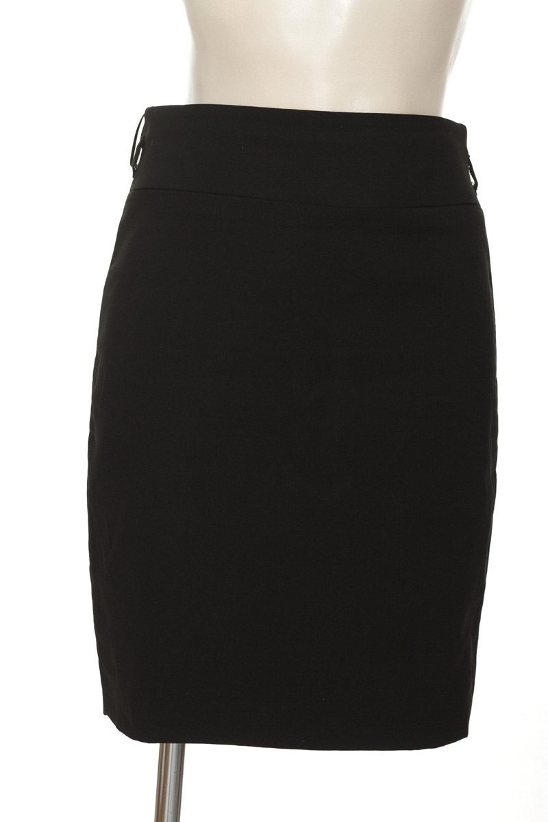 Falda color Negro - NAF NAF