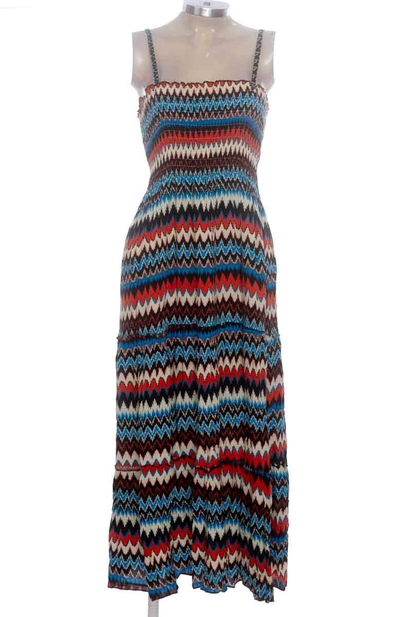 Vestido / Enterizo color Estampado - Closeando
