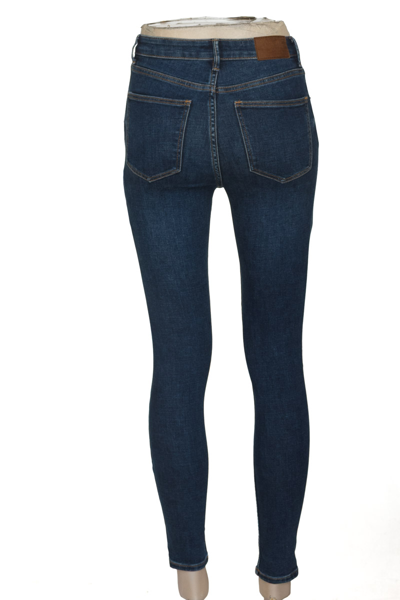 Pantalones color Azul - Bershka