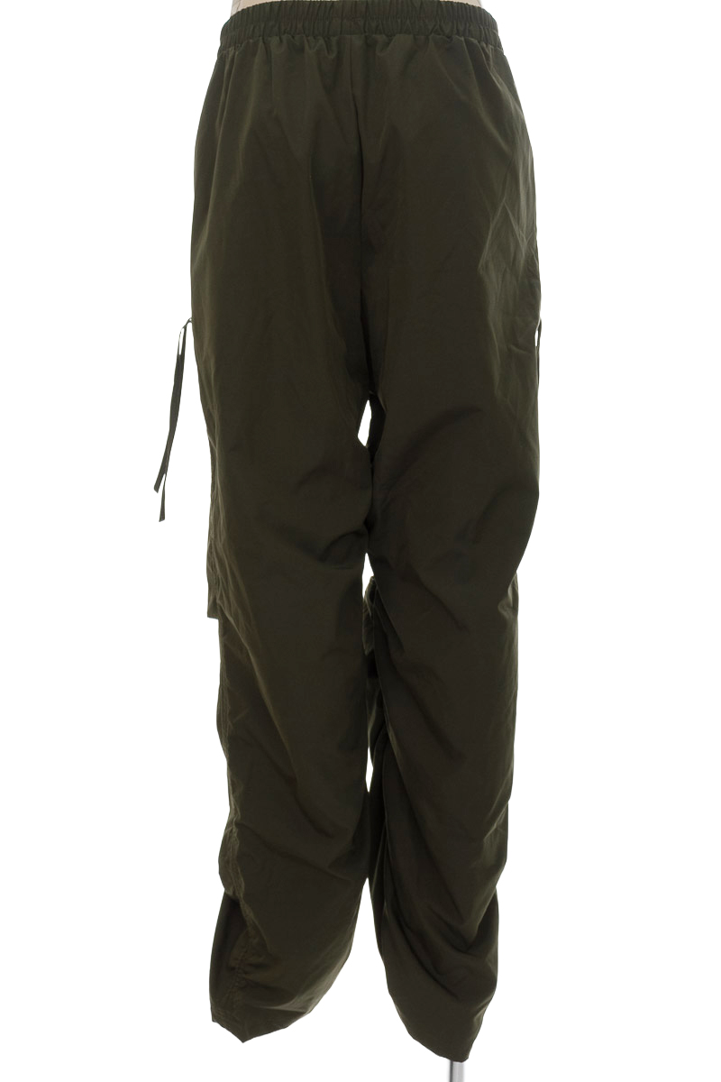 Pantalones color Verde - Shein