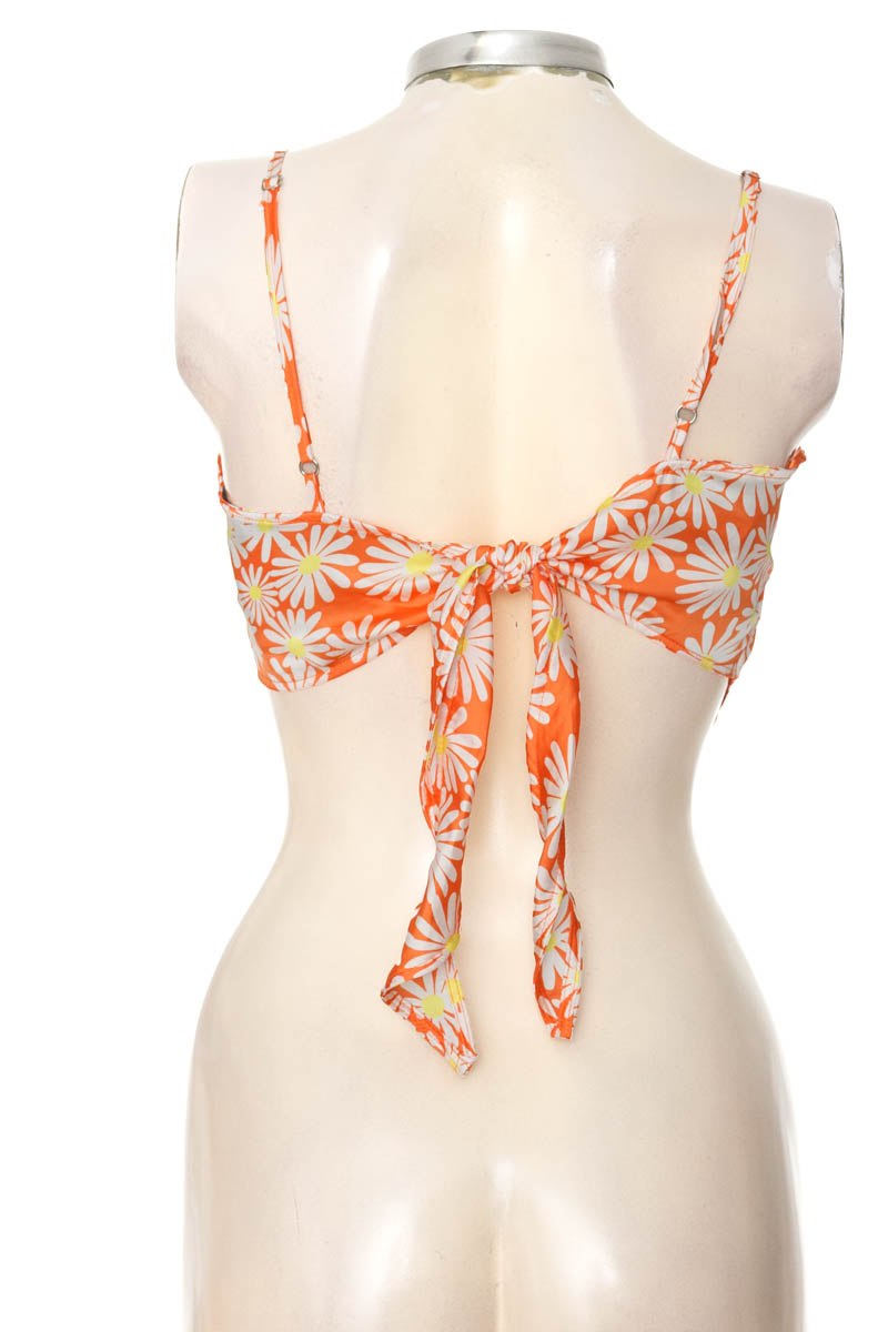 Top / Camiseta color Naranja - Seven Seven