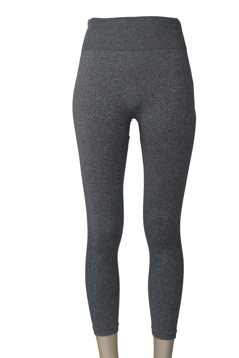 Ropa Deportiva / Salida de Baño color Gris - Closeando