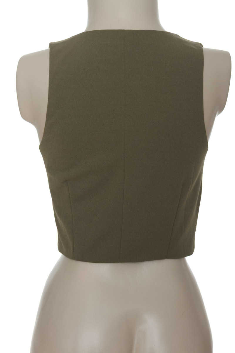 Chaqueta / Abrigo color Verde - MNG
