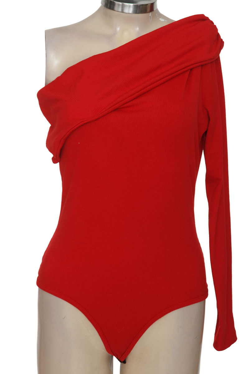 Top / Camiseta color Rojo - Closeando