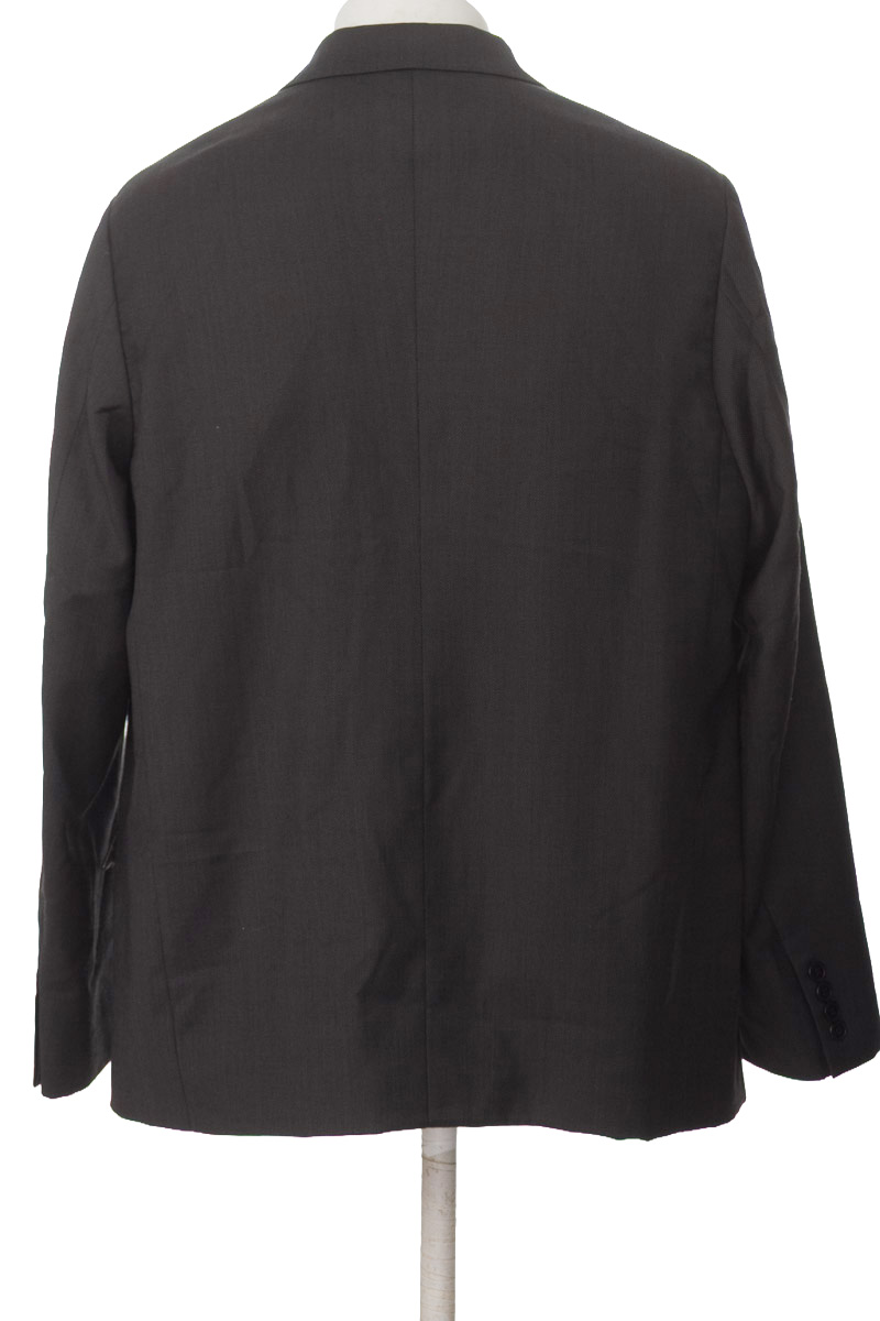 Chaqueta color Gris - Closeando