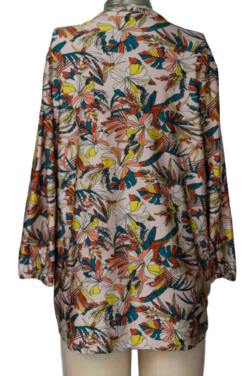 Blusa color Beige - Closeando