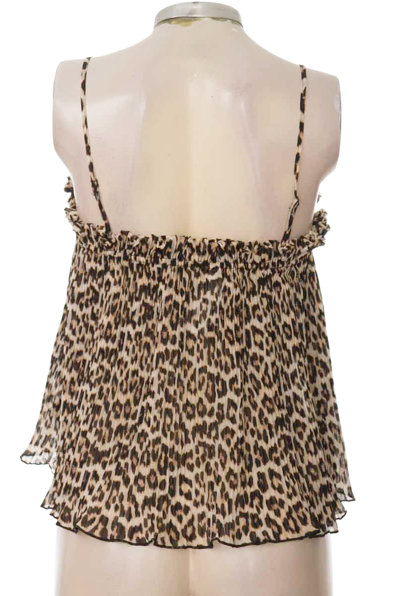 Top / Camiseta color Beige - H&M