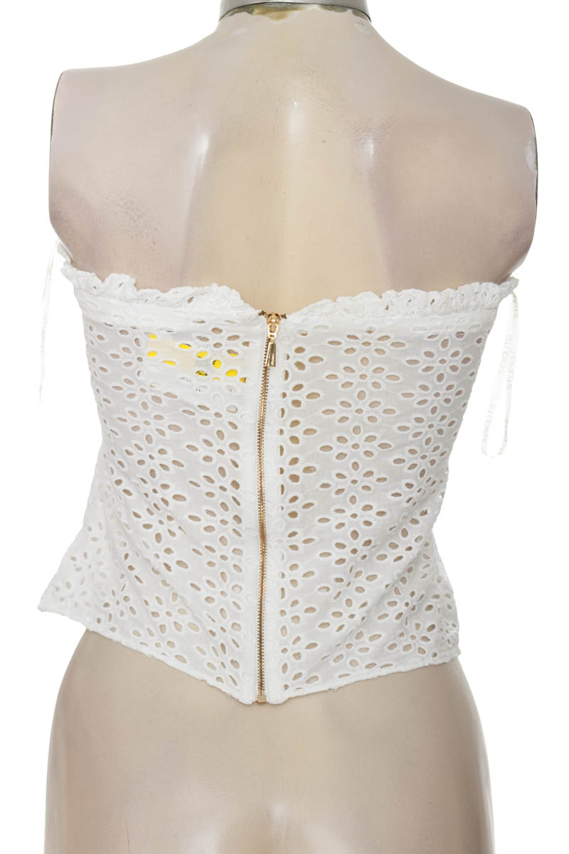 Top / Camiseta color Blanco - Studio F