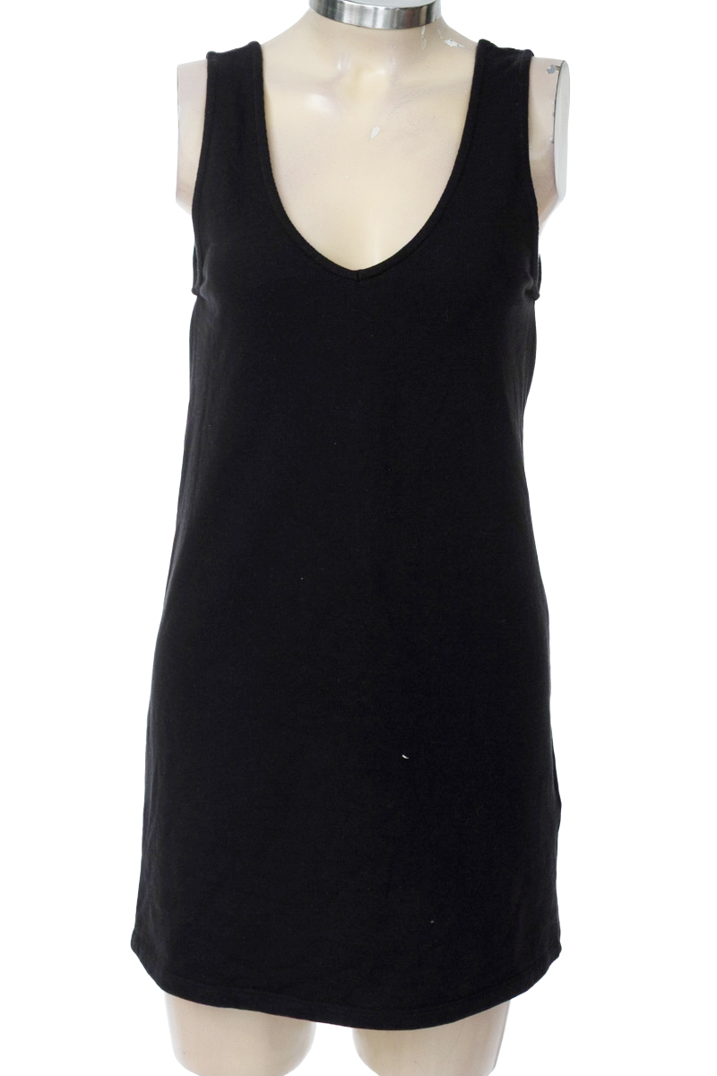Vestido / Enterizo color Negro - Tennis