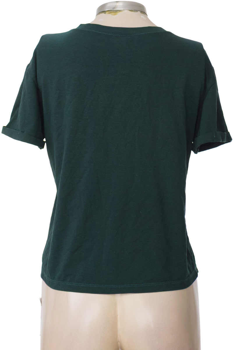 Top / Camiseta color Verde - Its Me