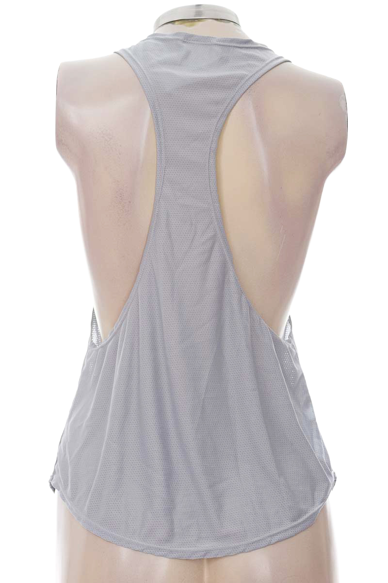 Ropa Deportiva / Salida de Baño color Gris - Yazo