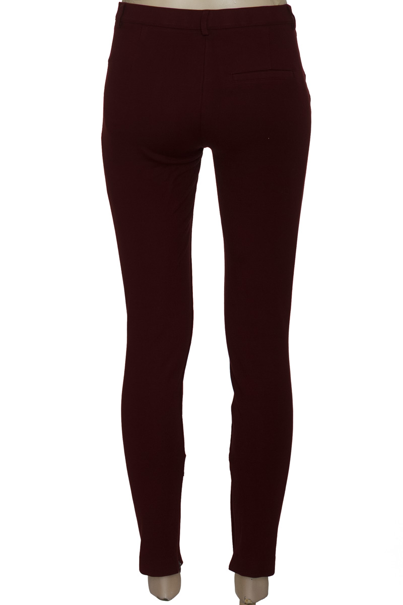 Pantalones color Vinotinto - Trafaluc