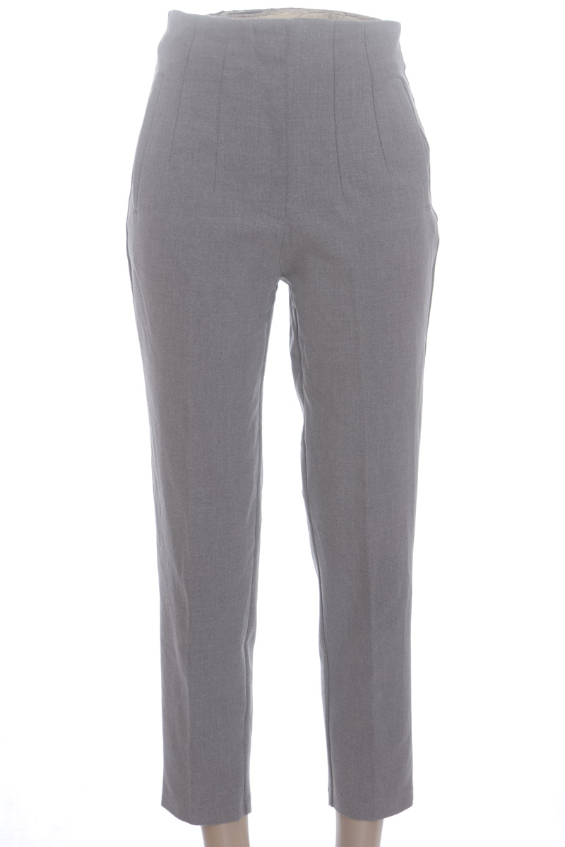 Pantalones color Gris - Zara
