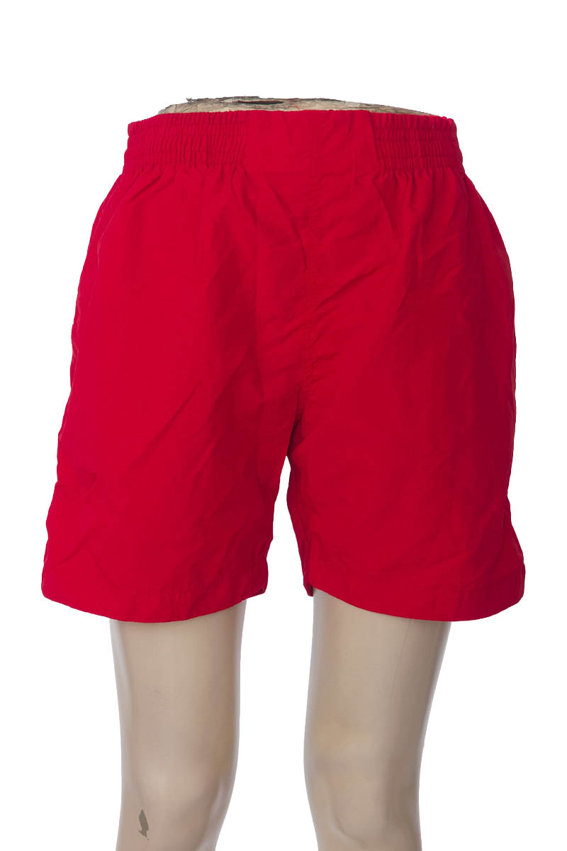 Ropa Deportiva / Salida de Baño color Rojo - Closeando