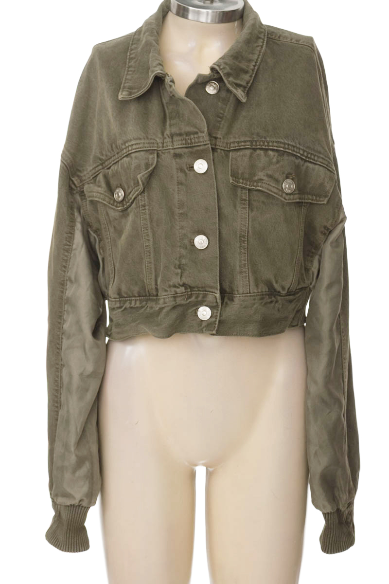 Chaqueta / Abrigo color Verde - Zara