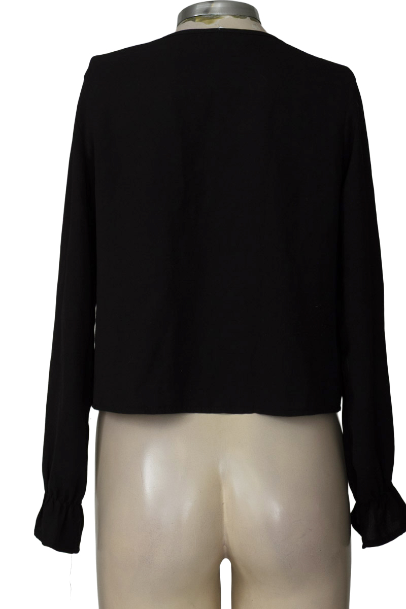Blusa color Negro - Closeando