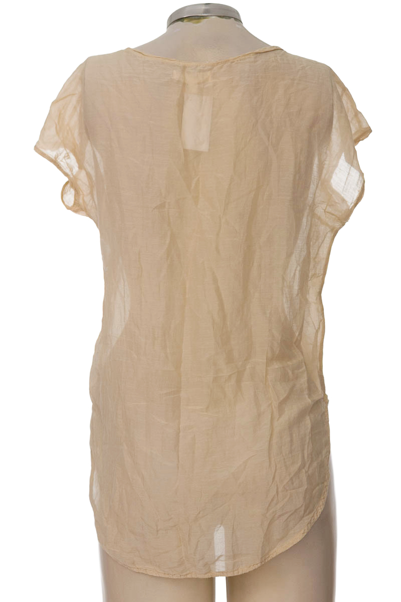 Top / Camiseta color Beige - Tennis