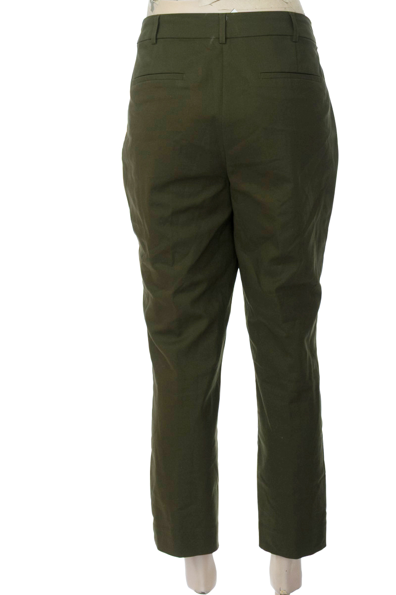 Pantalones color Verde - Jacqui.E