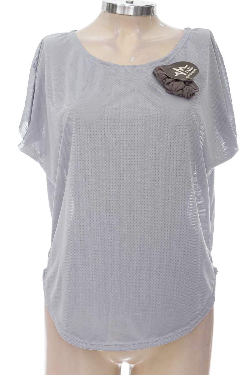 Ropa Deportiva / Salida de Baño color Gris - Yazo