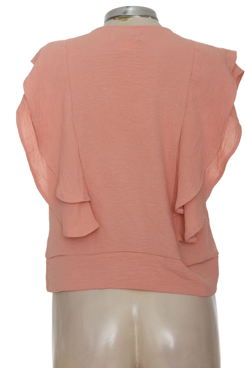 Blusa color Rosado - Arkitect