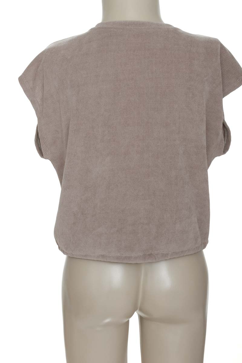 Sweater color Gris - Closeando