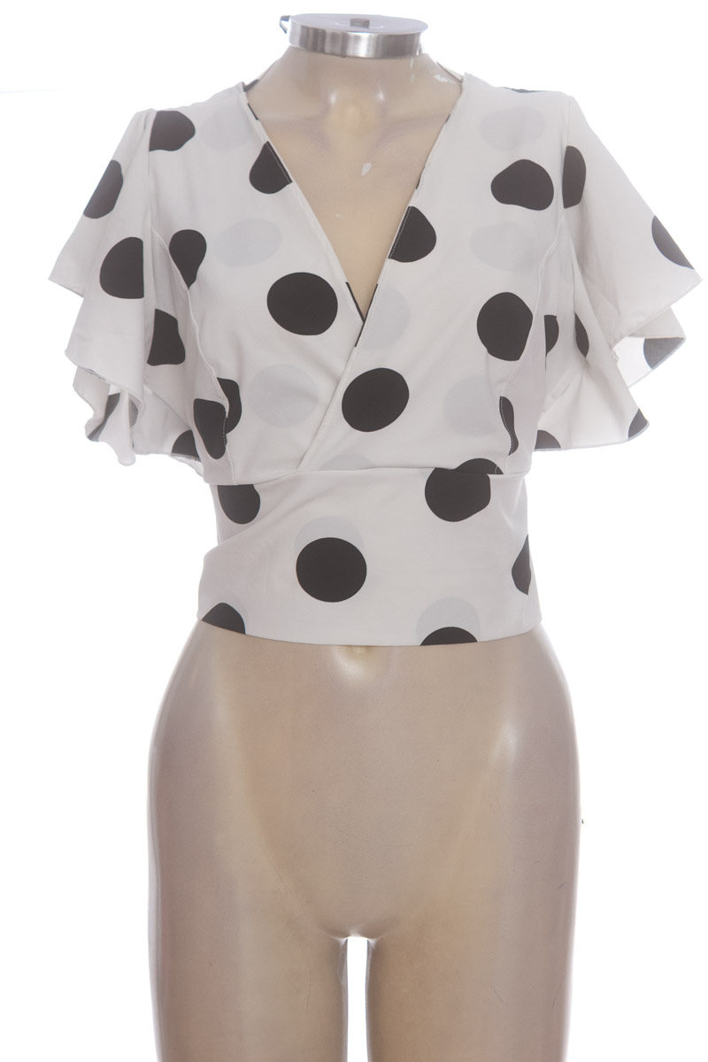 Blusa color Blanco - Closeando