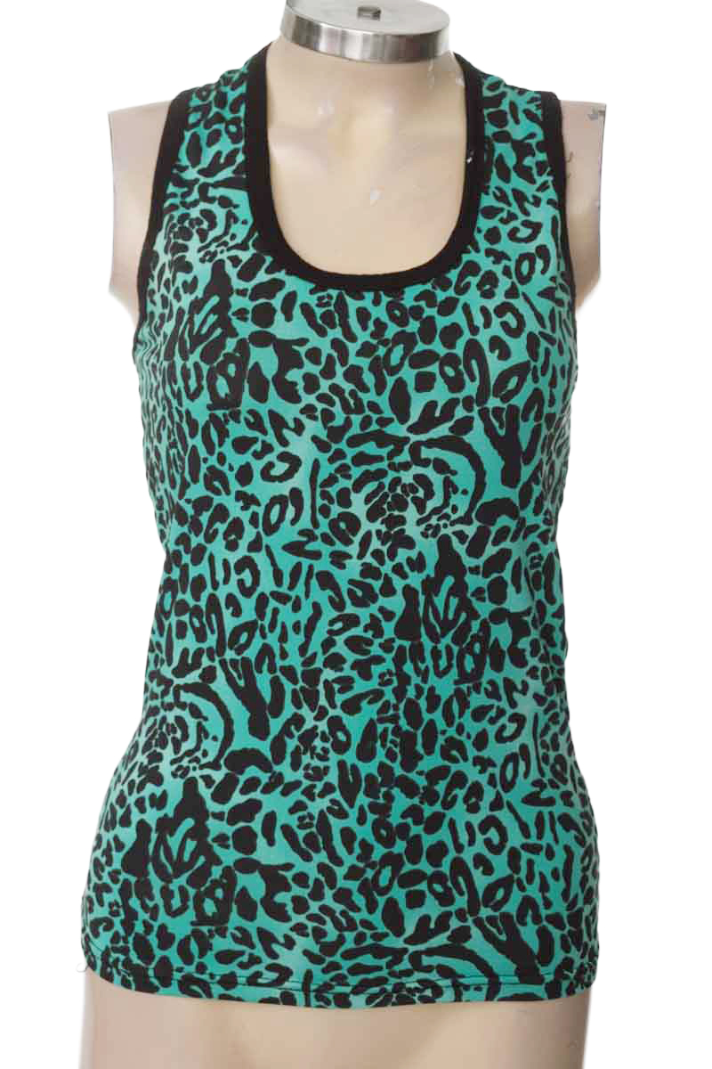 Top / Camiseta color Aguamarina - Closeando