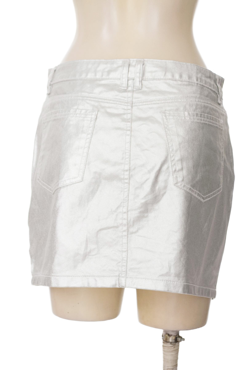 Falda color Plateado - Movies