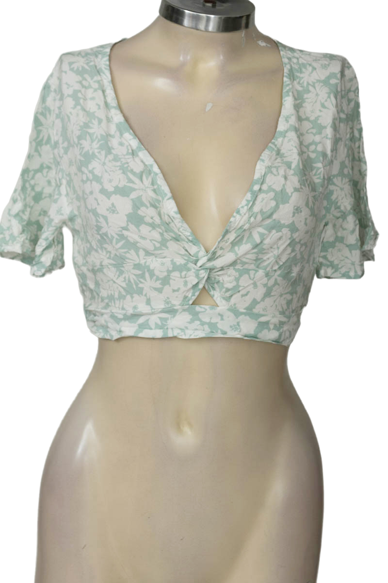 Top / Camiseta color Verde - Gef