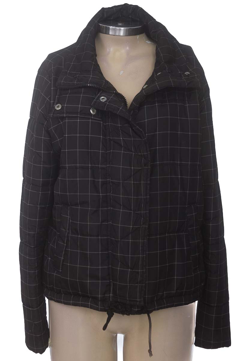 Chaqueta / Abrigo color Negro - Koaj