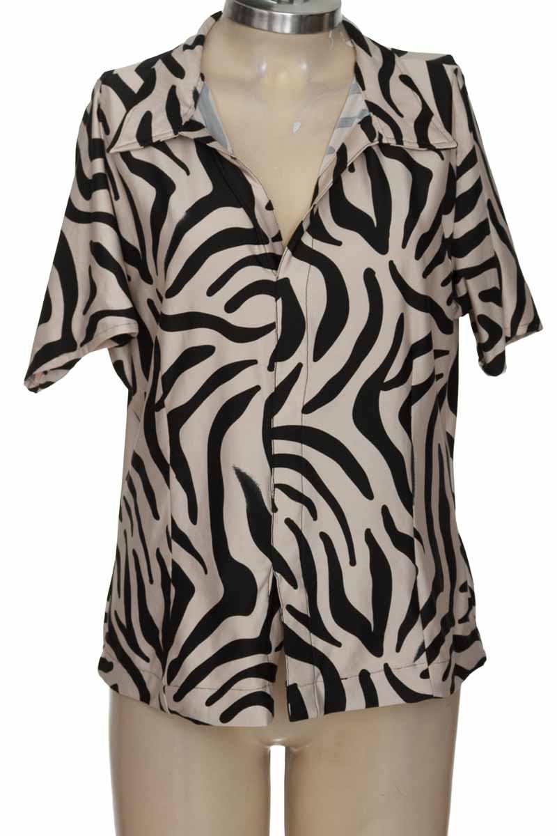 Blusa color Estampado - Closeando
